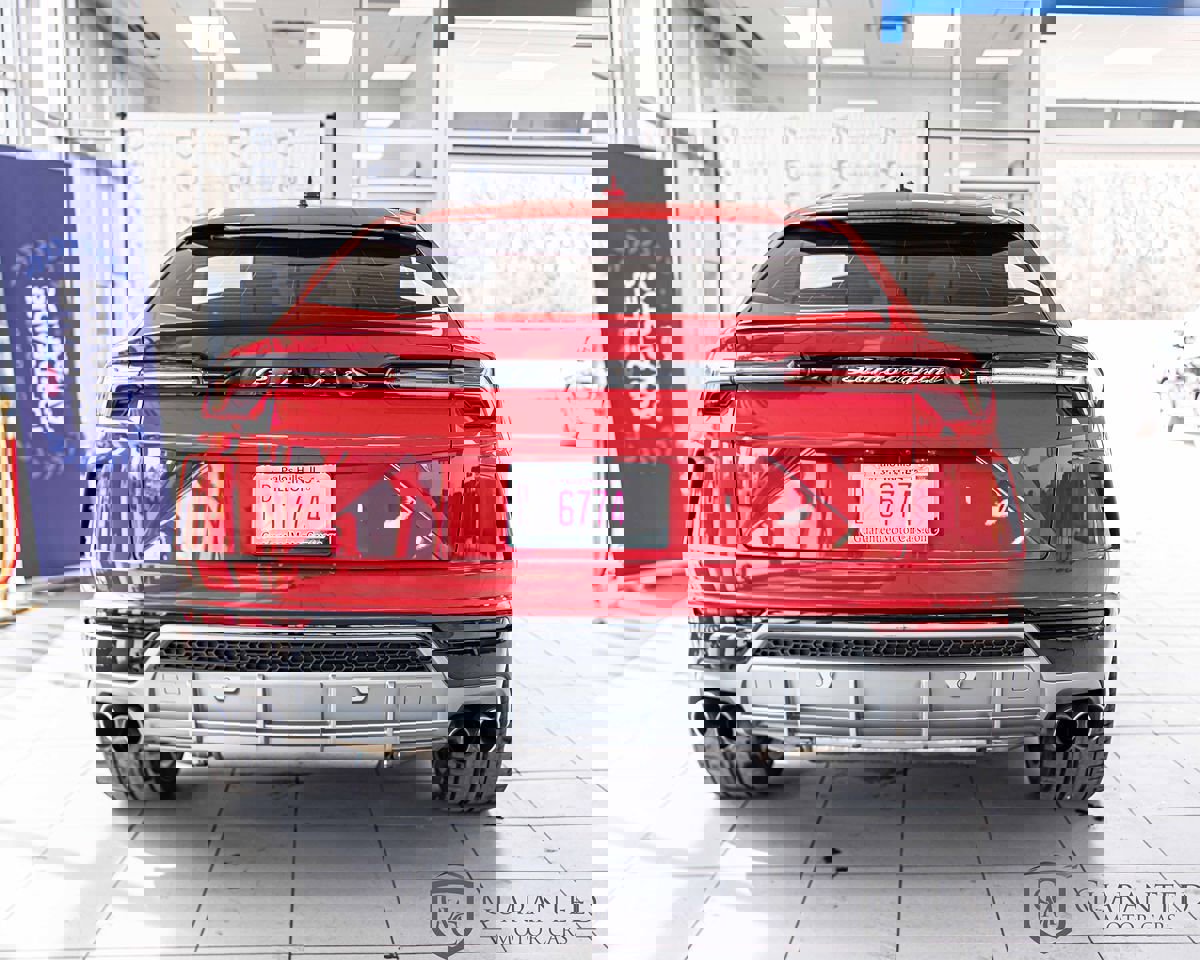 Used 2020 Lamborghini Urus image 13