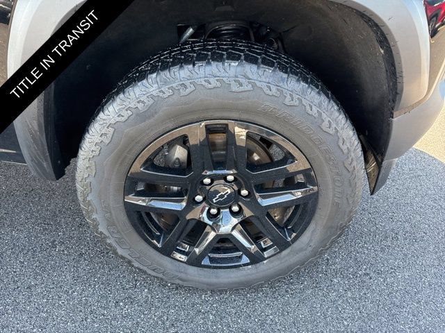 Used 2023 Chevrolet Colorado Trail Boss w/ Technology Package AWD/4WD image 16