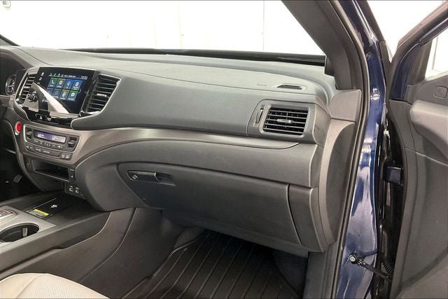 Certified 2024 Honda Passport EX-L image 18