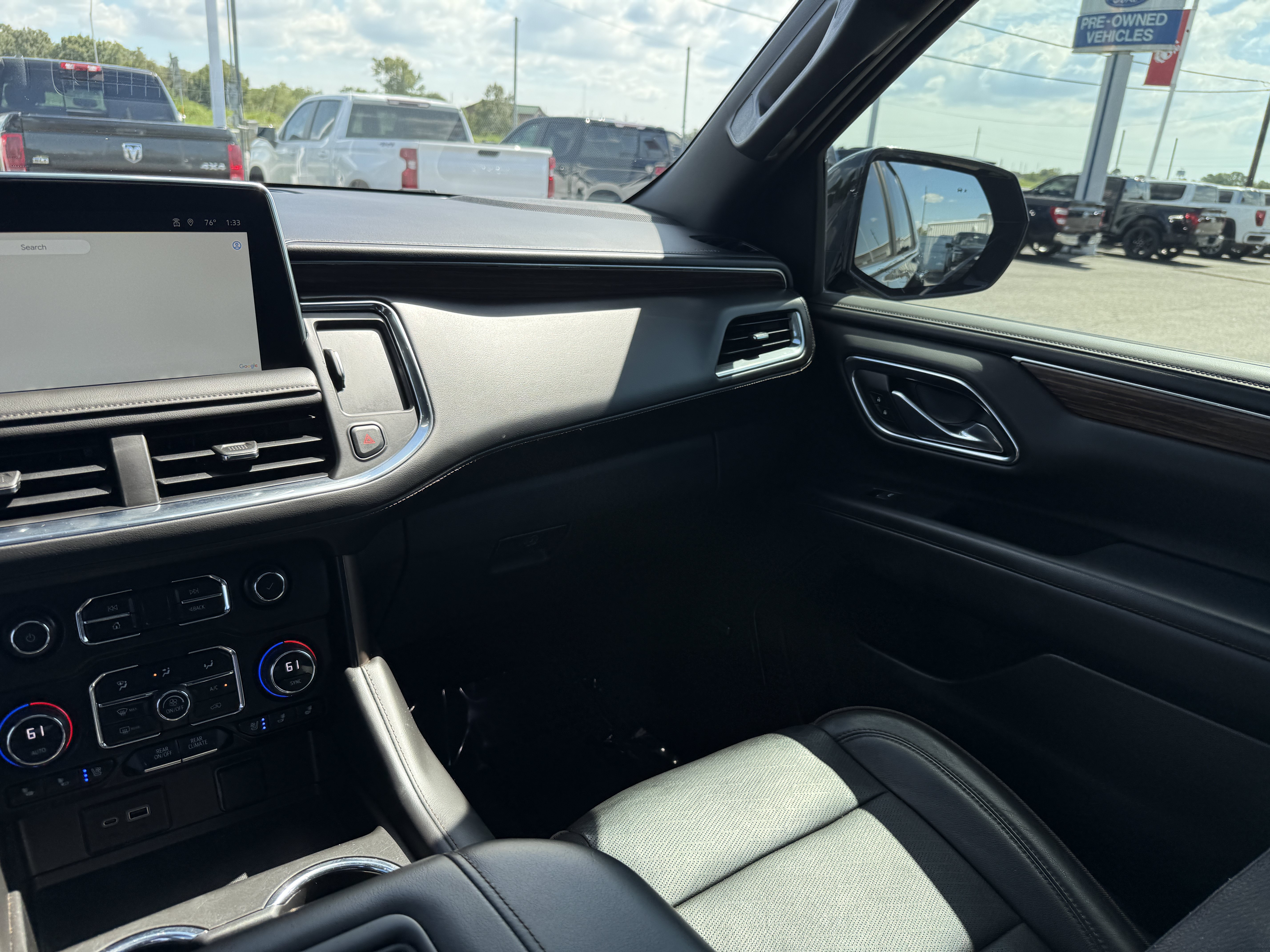 Used 2023 Chevrolet Tahoe High Country RWD image 30