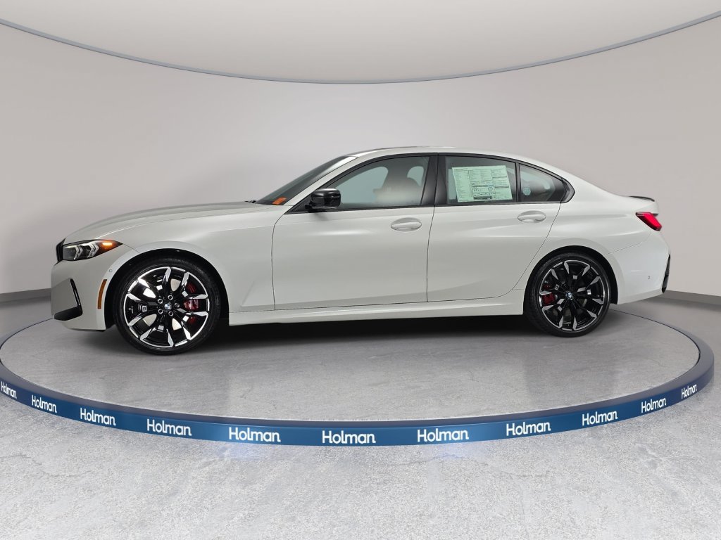 New 2026 BMW 330i xDrive Sedan w/ M Sport Package AWD/4WD image 8