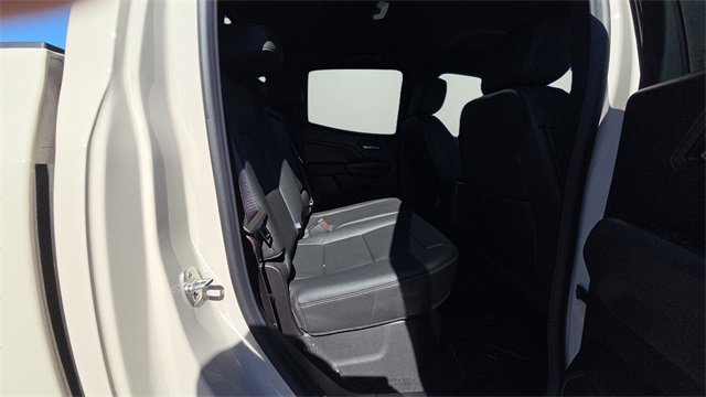 New 2026 GMC Canyon Elevation image 12