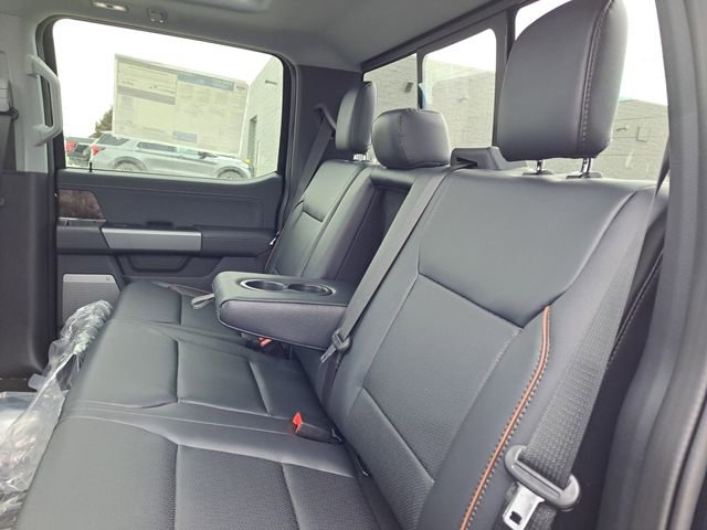 New 2026 Ford F350 Lariat w/ Black Appearance Package image 21
