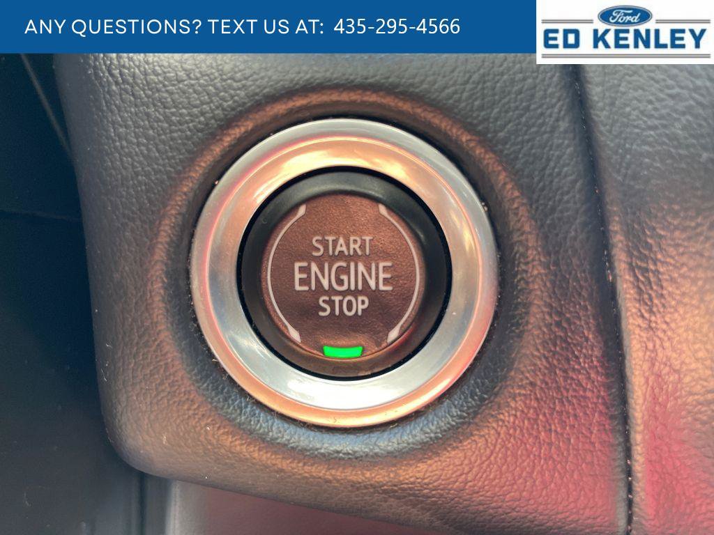 Used 2021 GMC Yukon AT4 w/ Technology Package AWD/4WD image 13