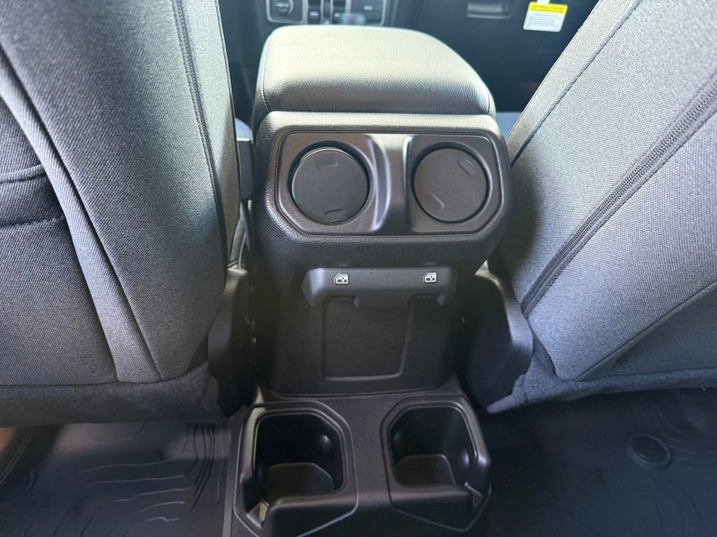 New 2025 Jeep Gladiator Sport image 12