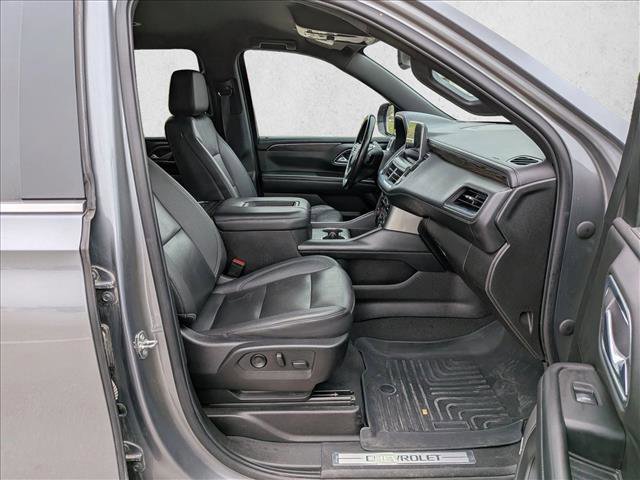 Used 2022 Chevrolet Suburban LT AWD/4WD image 22