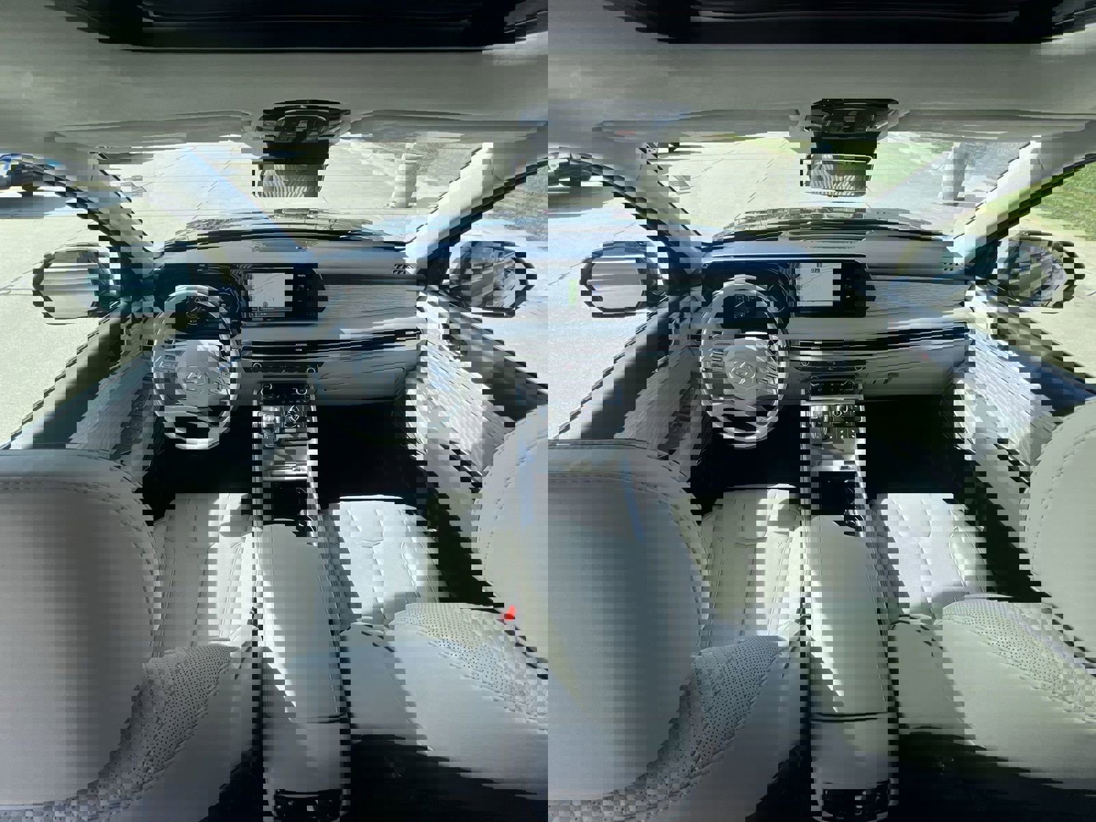 Used 2024 Hyundai Palisade Calligraphy image 21