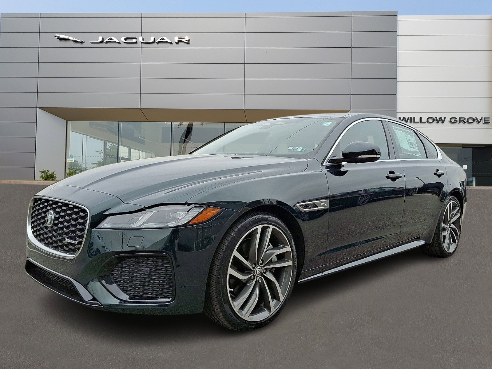 New 2024 Jaguar XF R-Dynamic SE image 1