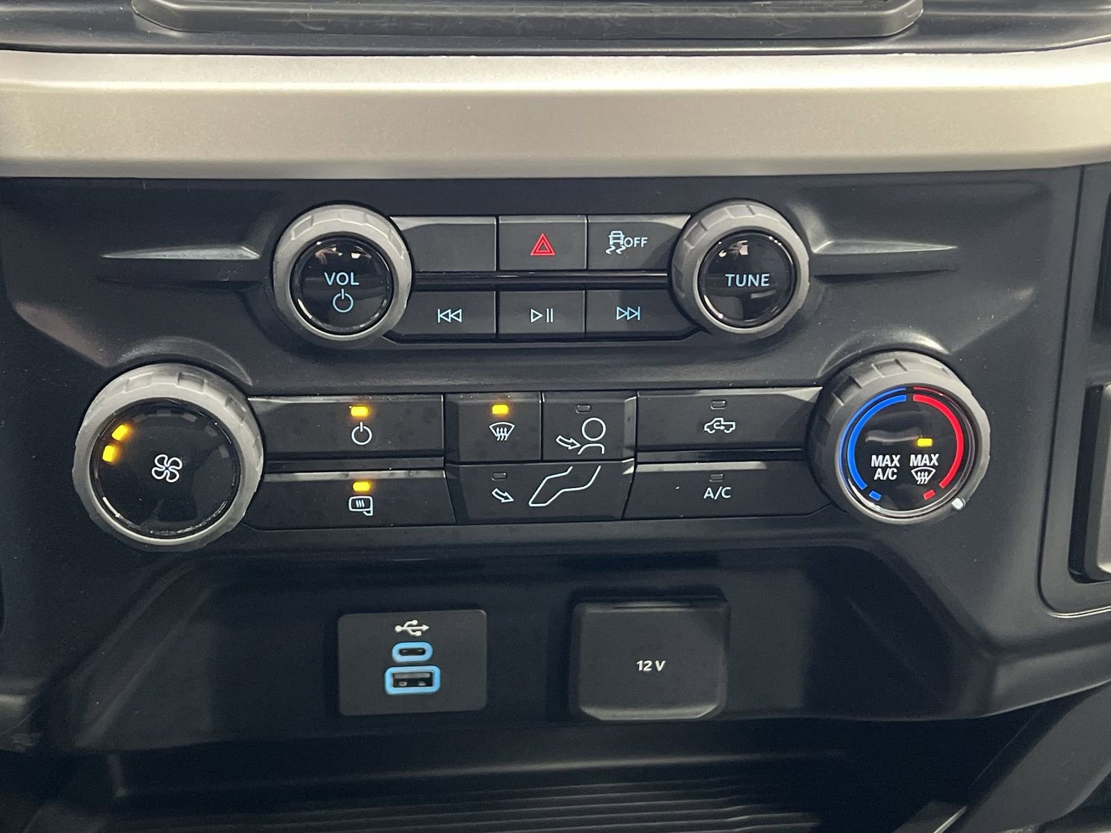 Used 2025 Ford F350 XL w/ XL Chrome Package image 18