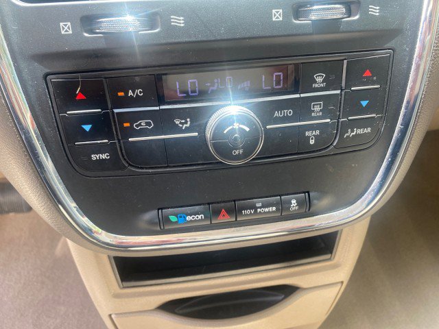 Used 2012 Chrysler Town & Country Touring w/ Entertainment Group #1 image 47