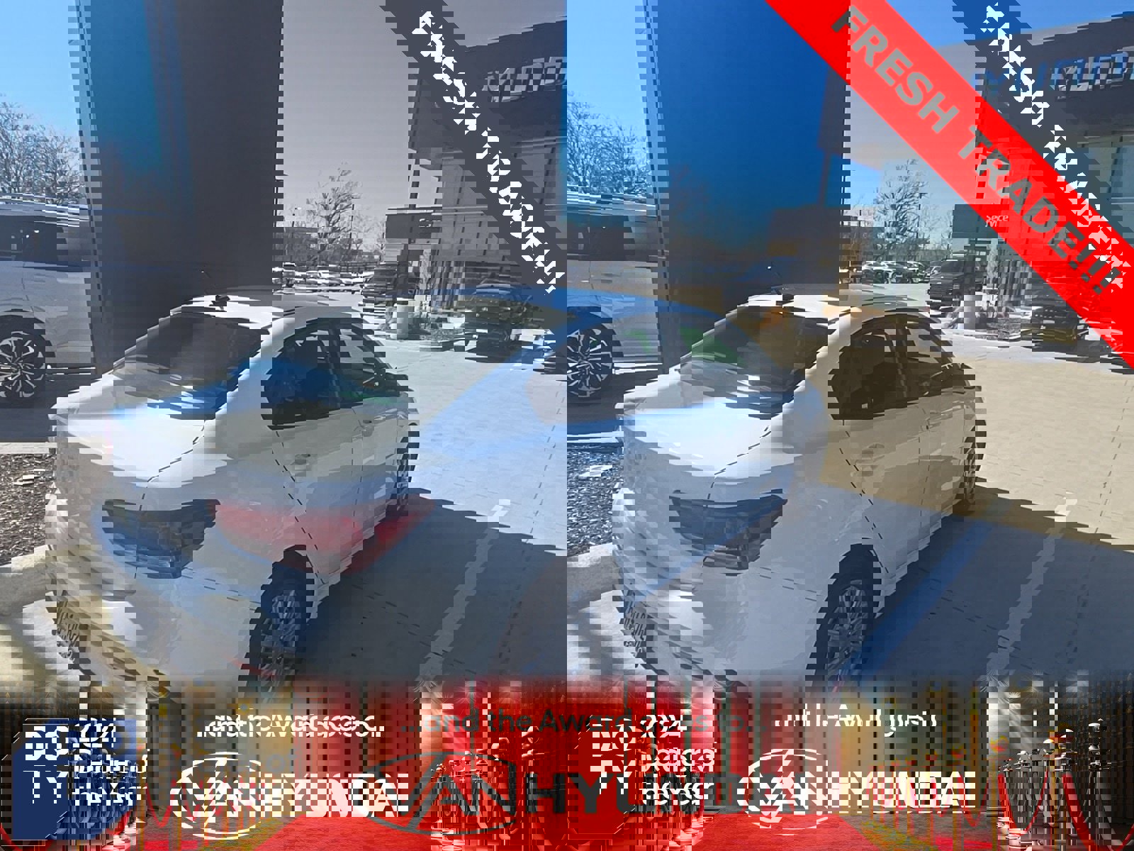 Used 2023 Kia Rio LX image 4