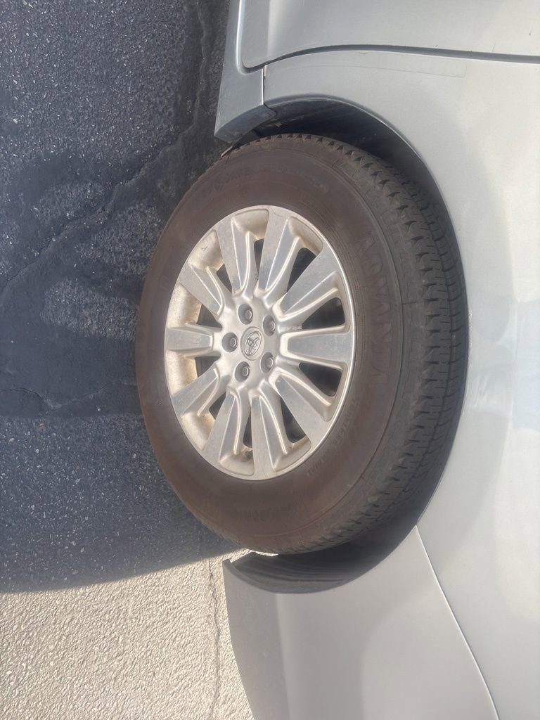 Used 2016 Toyota Sienna LE image 11