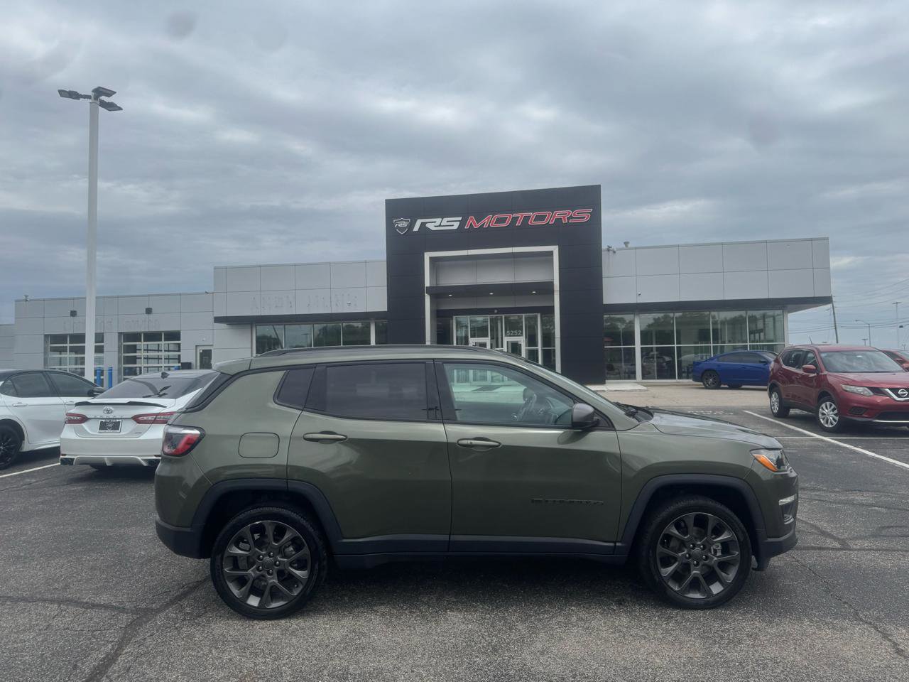 Used 2021 Jeep Compass Latitude AWD/4WD image 15