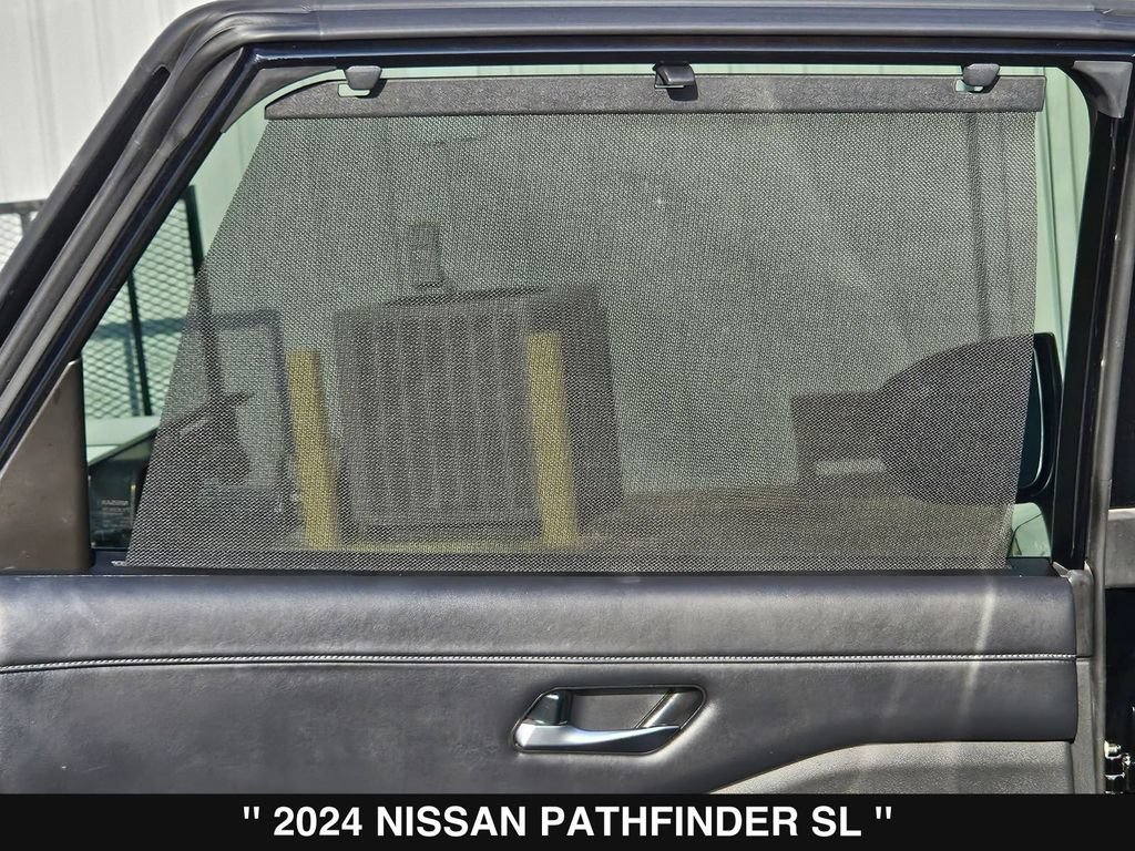 Used 2024 Nissan Pathfinder SL w/ SL Premium Package FWD image 20
