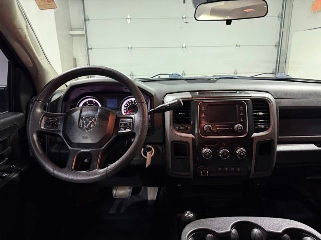 Used 2018 RAM 2500 ST AWD/4WD image 7
