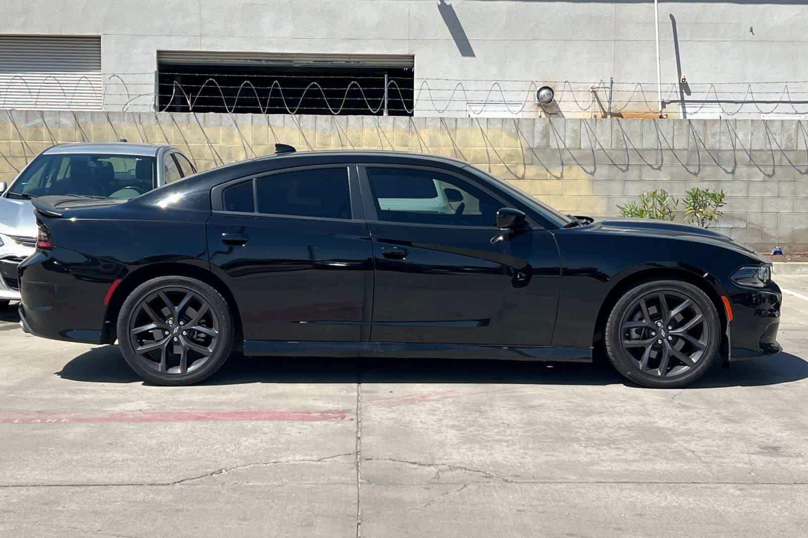 Used 2021 Dodge Charger GT w/ Driver Convenience Group RWD image 9