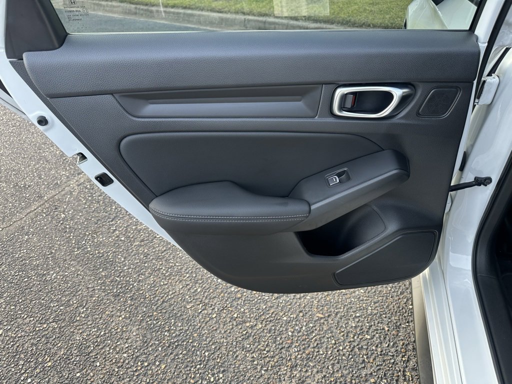 Used 2022 Honda Civic EX-L image 16