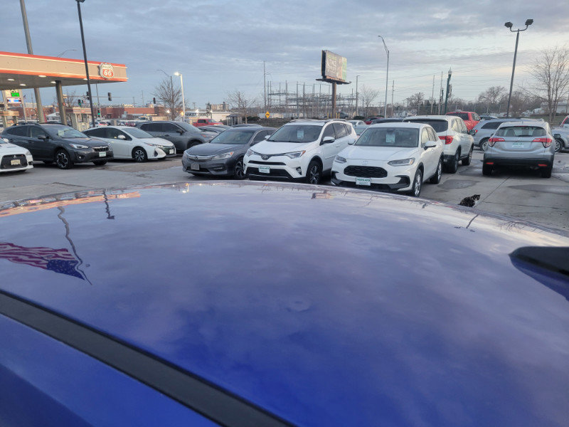 Used 2023 Hyundai Elantra SEL w/ Convenience Package image 14