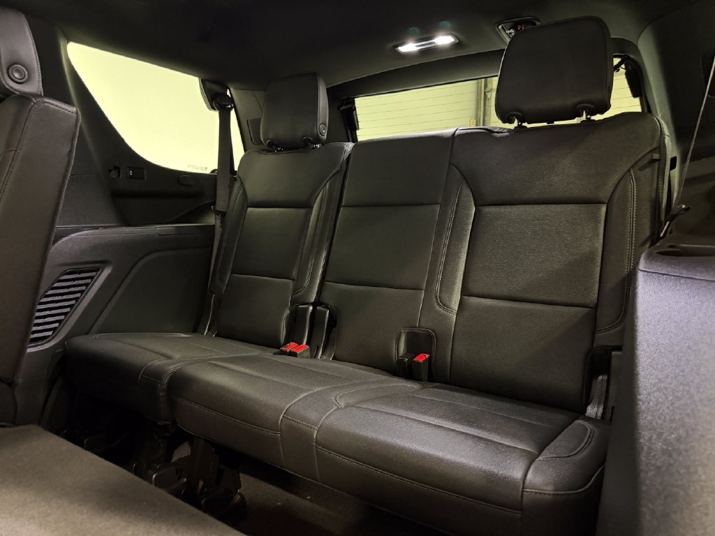 Used 2025 Chevrolet Tahoe LT AWD/4WD image 28