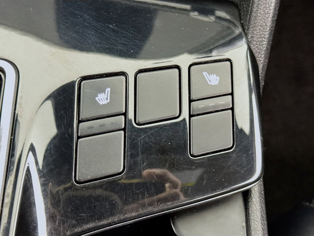 Used 2023 Kia Sportage X-Line w/ X-Line Premium Package image 13