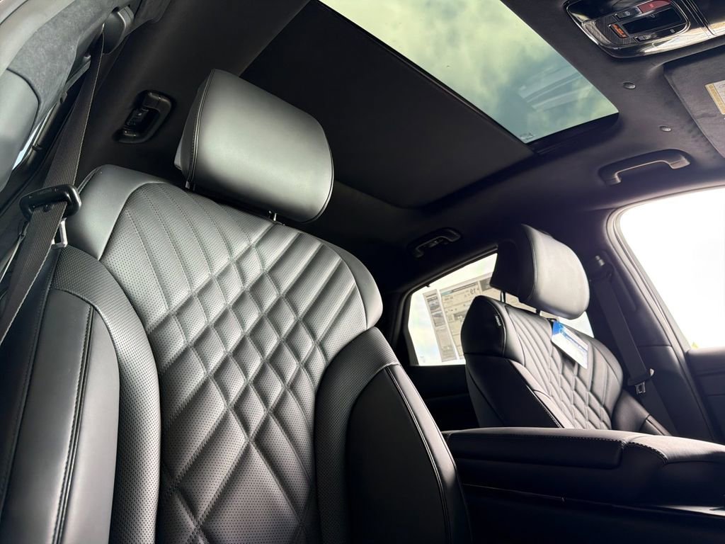 New 2026 Genesis GV80 3.5T Prestige AWD/4WD image 17