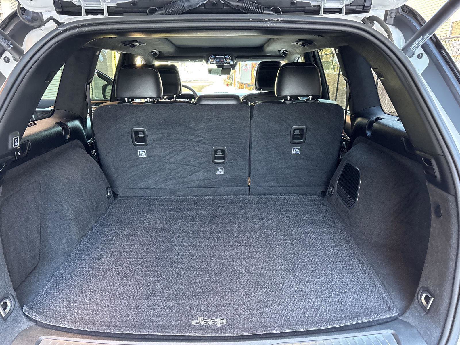 Used 2022 Jeep Grand Cherokee Summit image 31