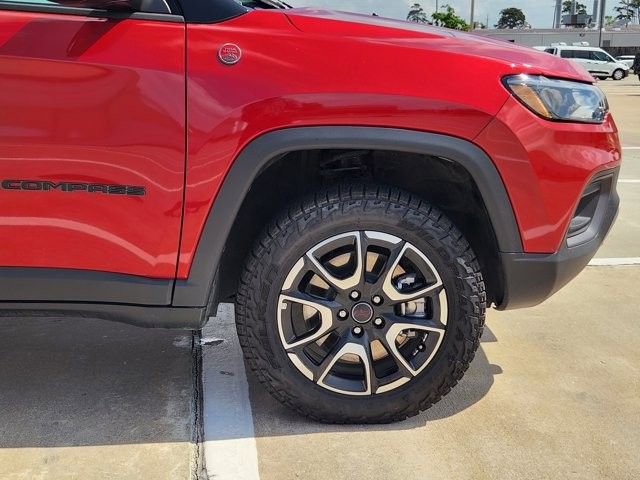 Used 2026 Jeep Compass Trailhawk AWD/4WD image 8