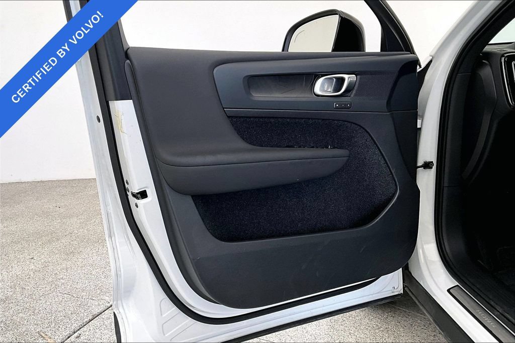 Certified 2023 Volvo C40 P8 Recharge Plus AWD/4WD image 22
