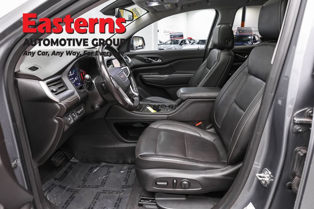 Used 2020 GMC Acadia SLT w/ Driver Alert Package II FWD image 14