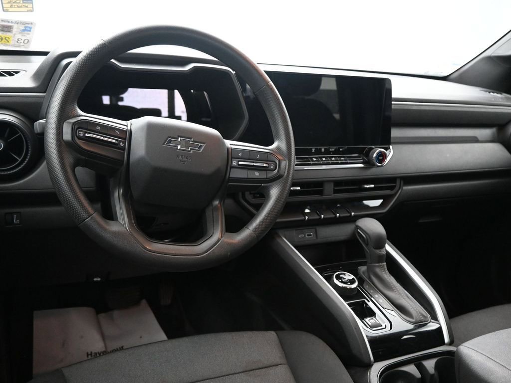 Used 2024 Chevrolet Colorado Trail Boss w/ Technology Package image 21