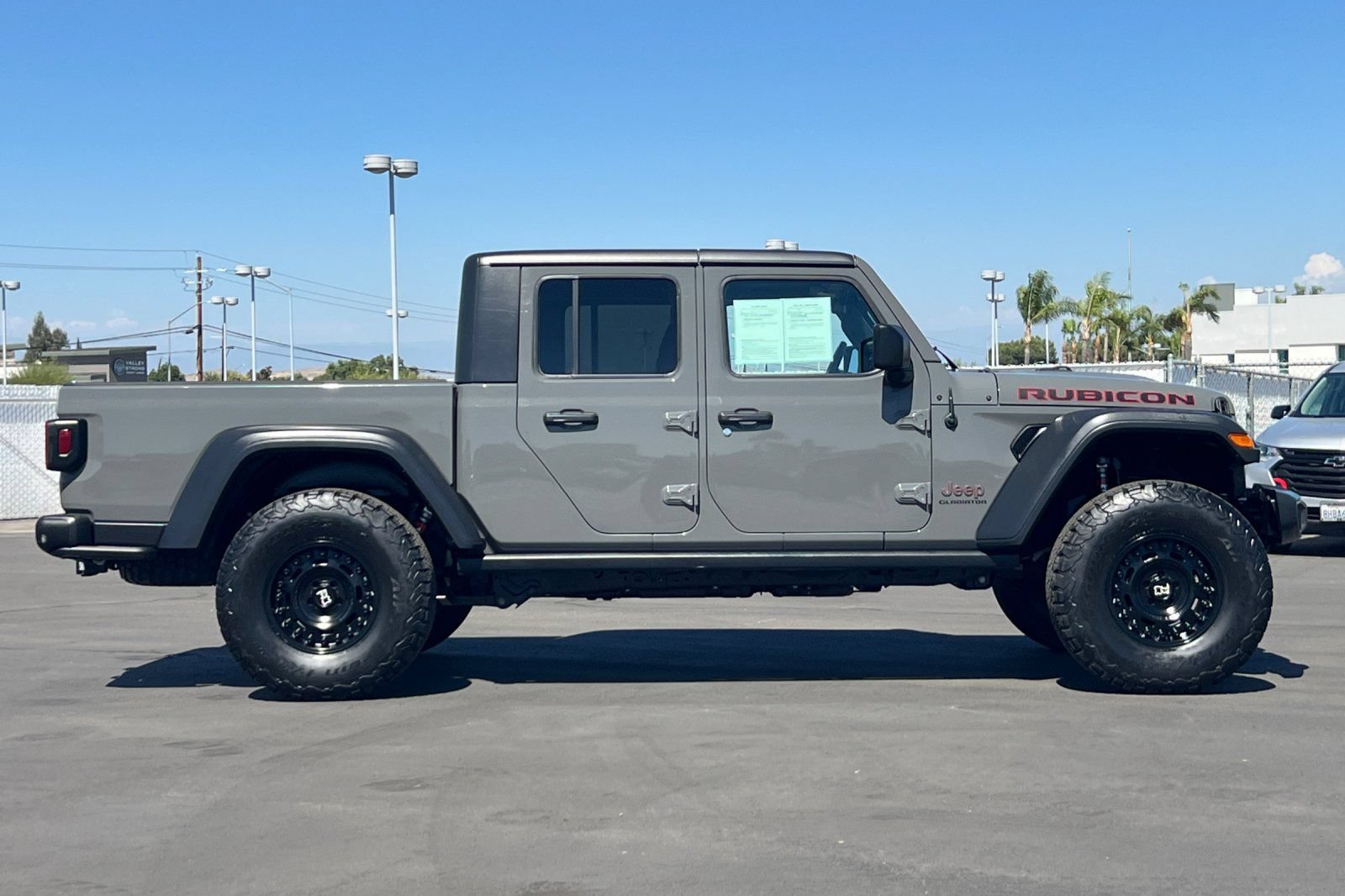 Used 2020 Jeep Gladiator Rubicon AWD/4WD image 3