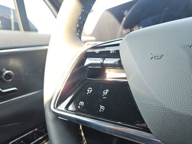 New 2026 Cadillac Lyriq Luxury w/ LPO, Floor Liner Package image 33