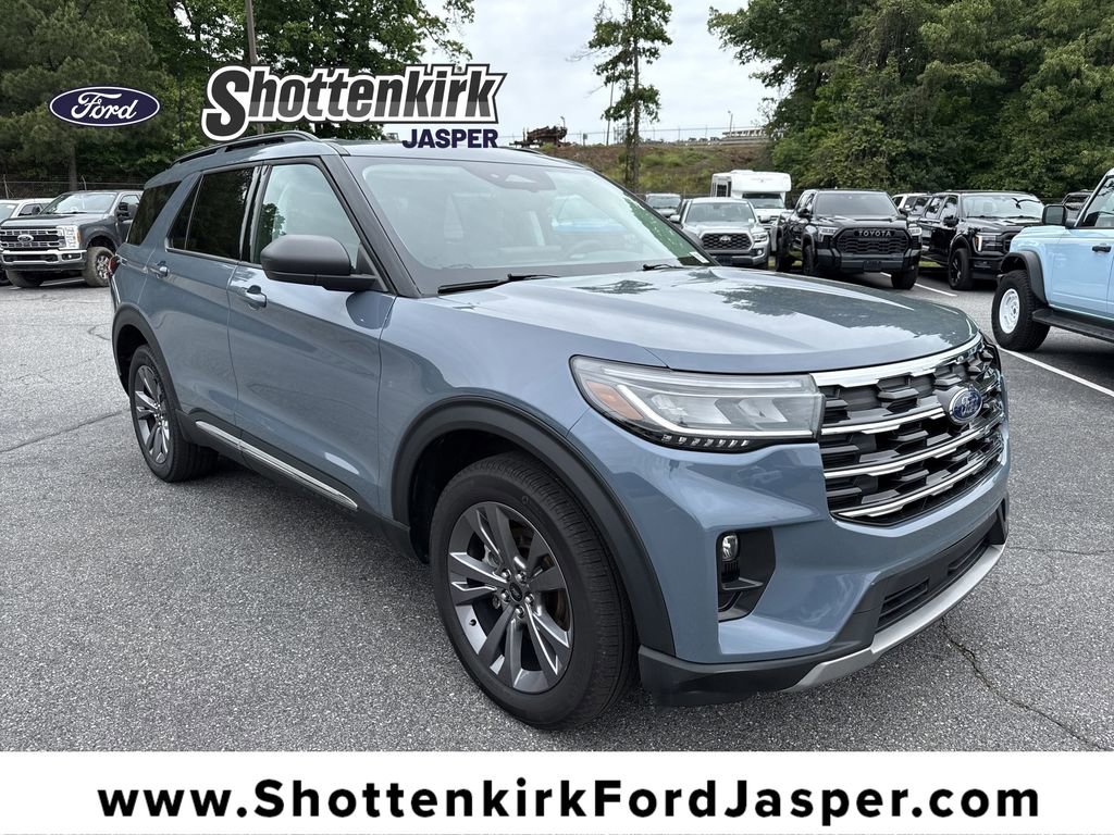 Used 2025 Ford Explorer Active w/ Active Comfort Package