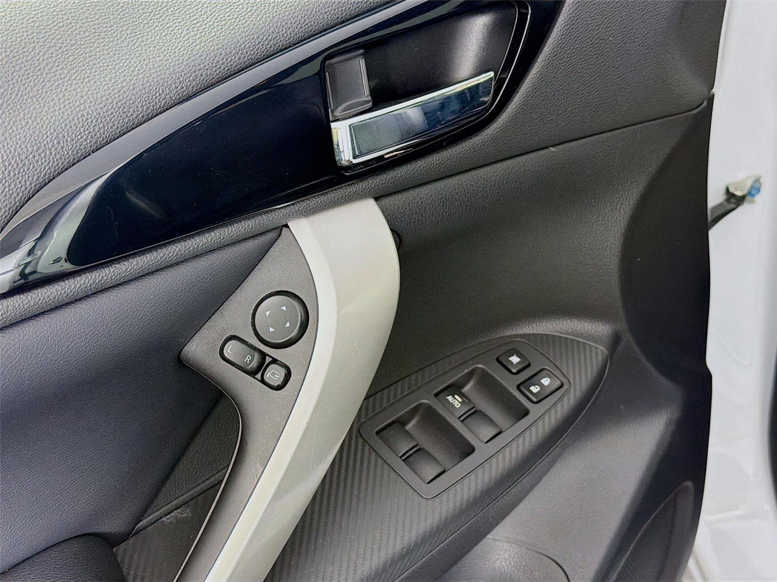 Used 2022 Mitsubishi Eclipse Cross SE AWD/4WD image 18