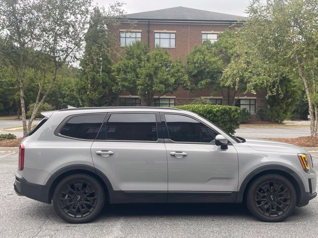 Used 2022 Kia Telluride SX w/ SX Prestige Package AWD/4WD image 4