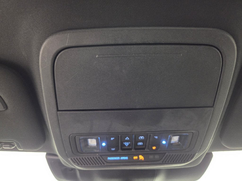 Used 2020 Ford Explorer ST w/ ST Street Pack AWD/4WD image 14