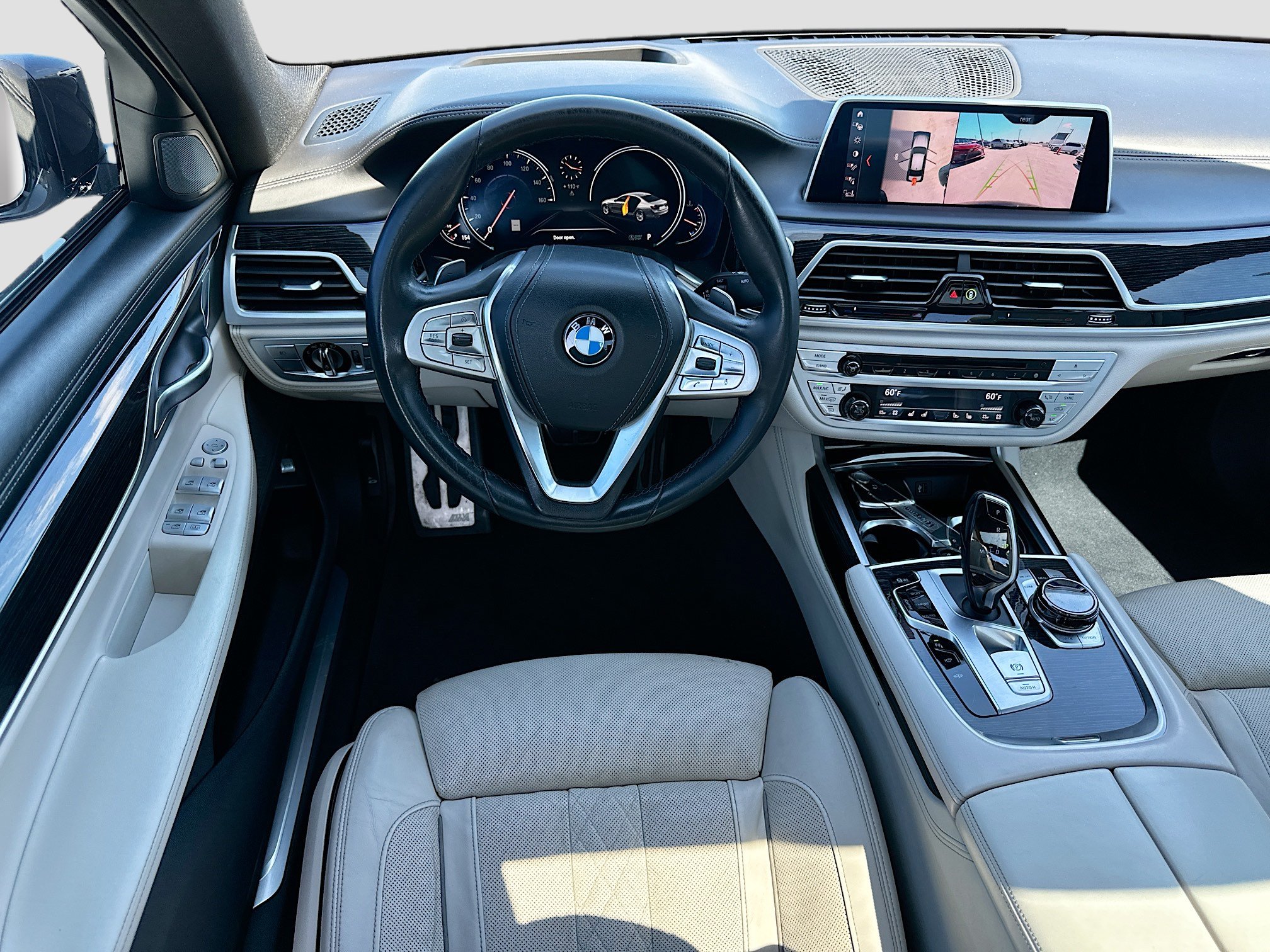Used 2019 BMW 740i w/ Executive Package RWD image 24