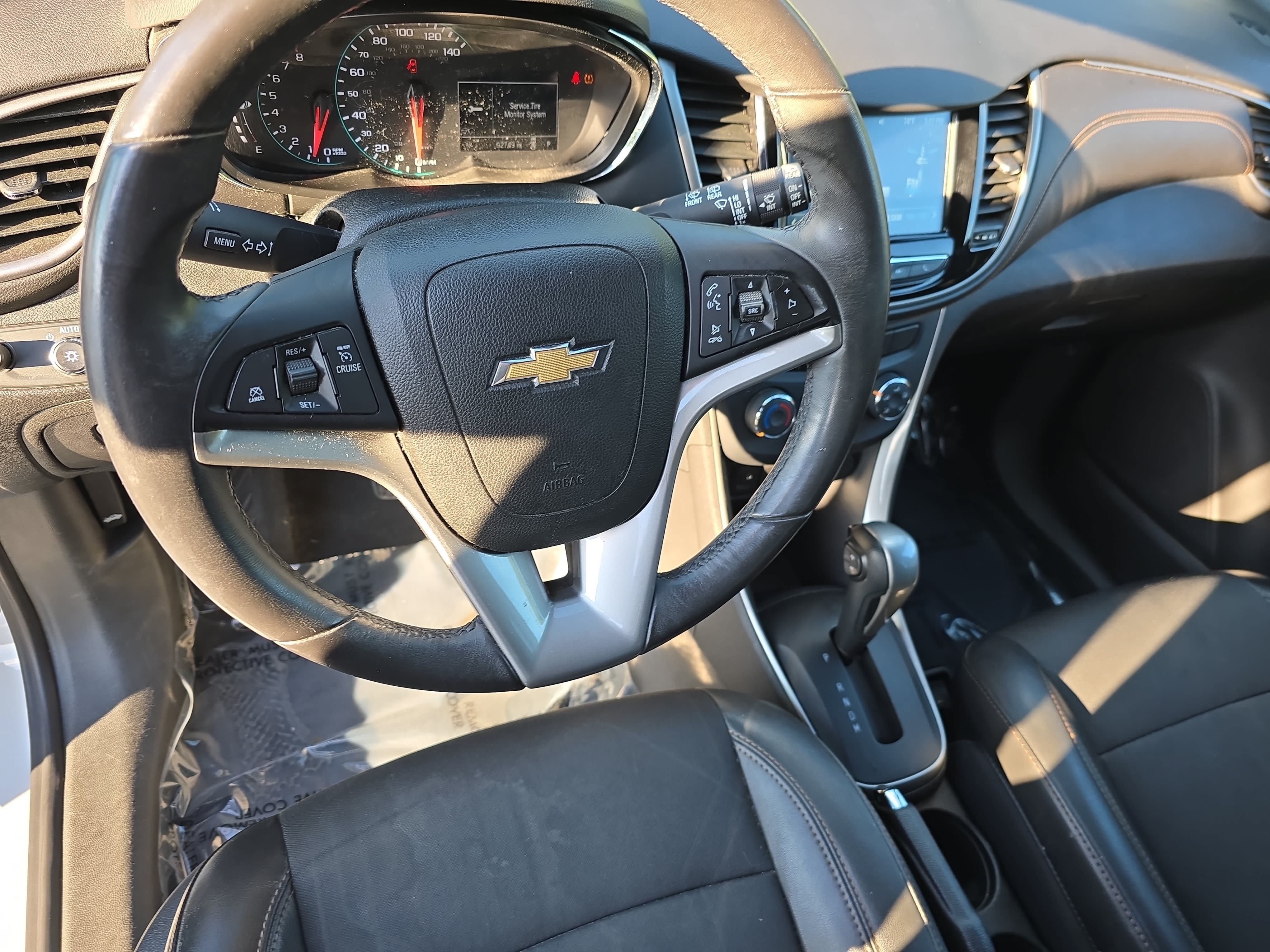 Used 2017 Chevrolet Trax LT w/ LT Convenience Package FWD image 15