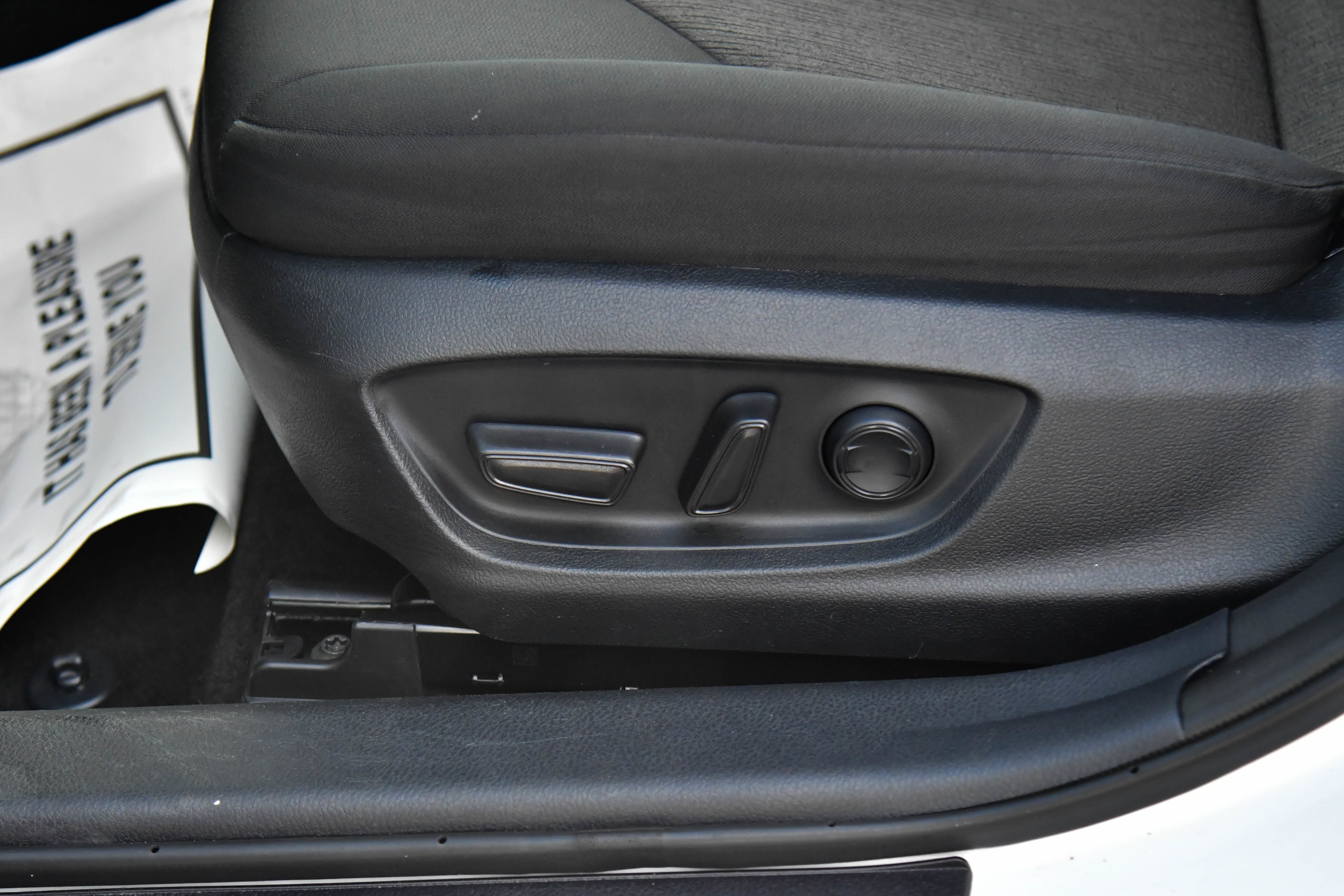 Used 2024 Toyota Camry LE image 16