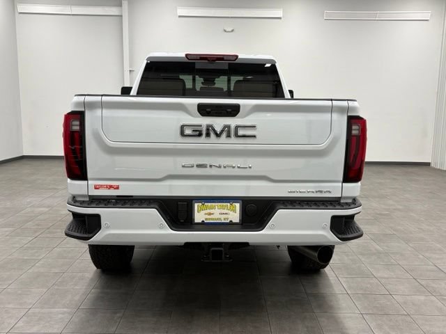 New 2026 GMC Sierra 2500 Denali Ultimate AWD/4WD image 3