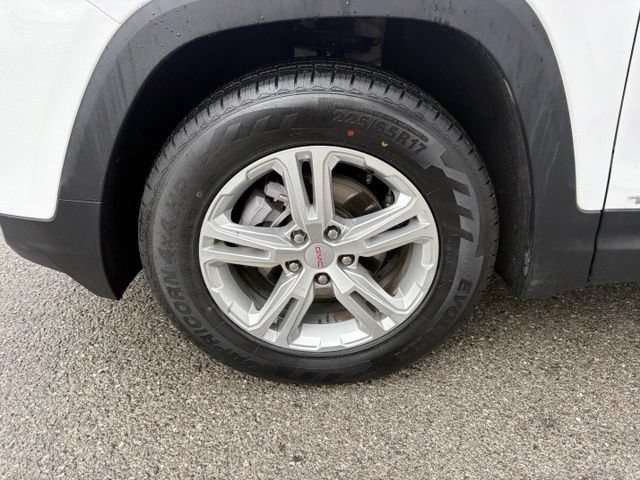 Used 2024 GMC Terrain SLE AWD/4WD image 13
