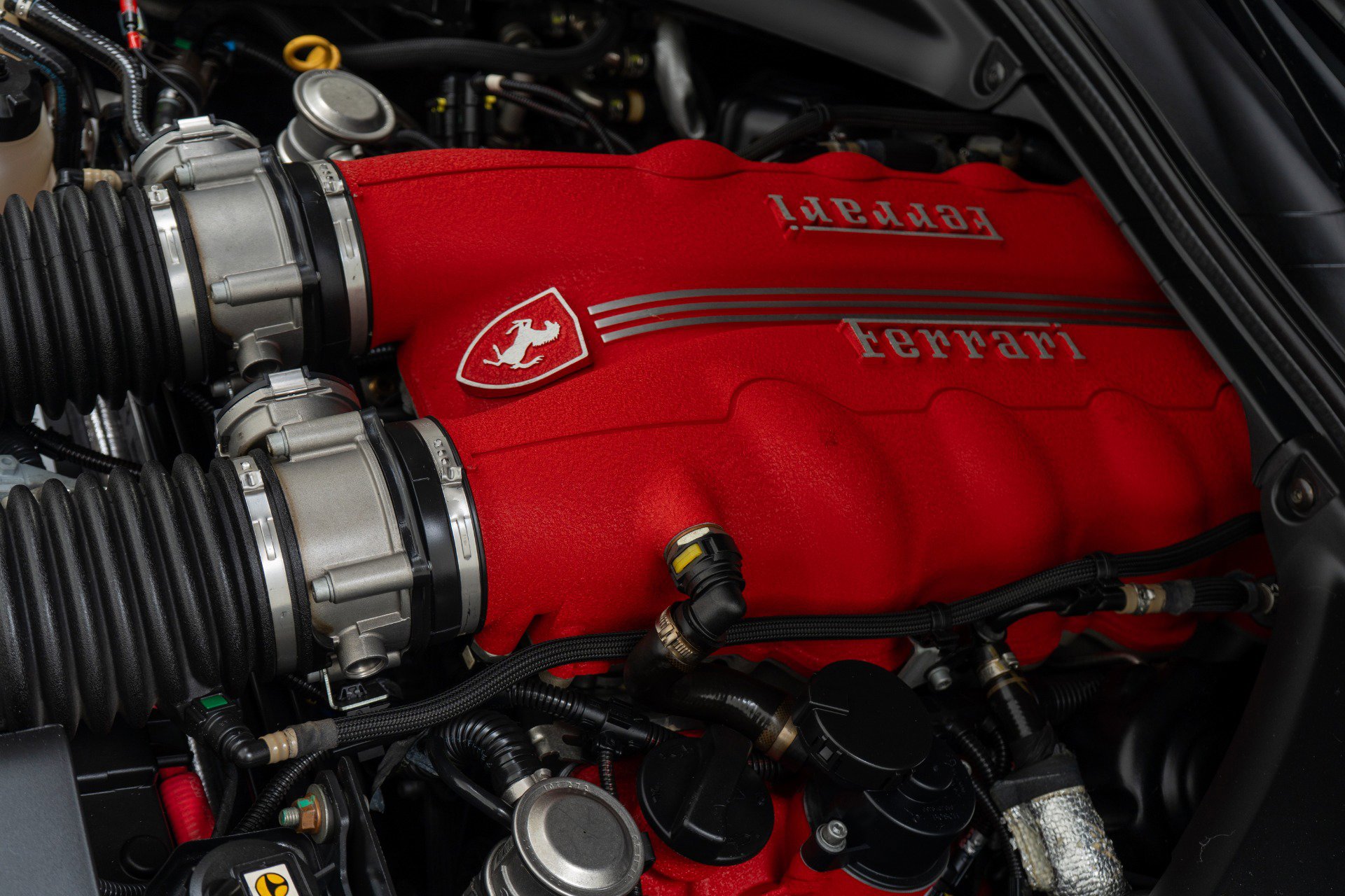 Used 2011 Ferrari California image 45