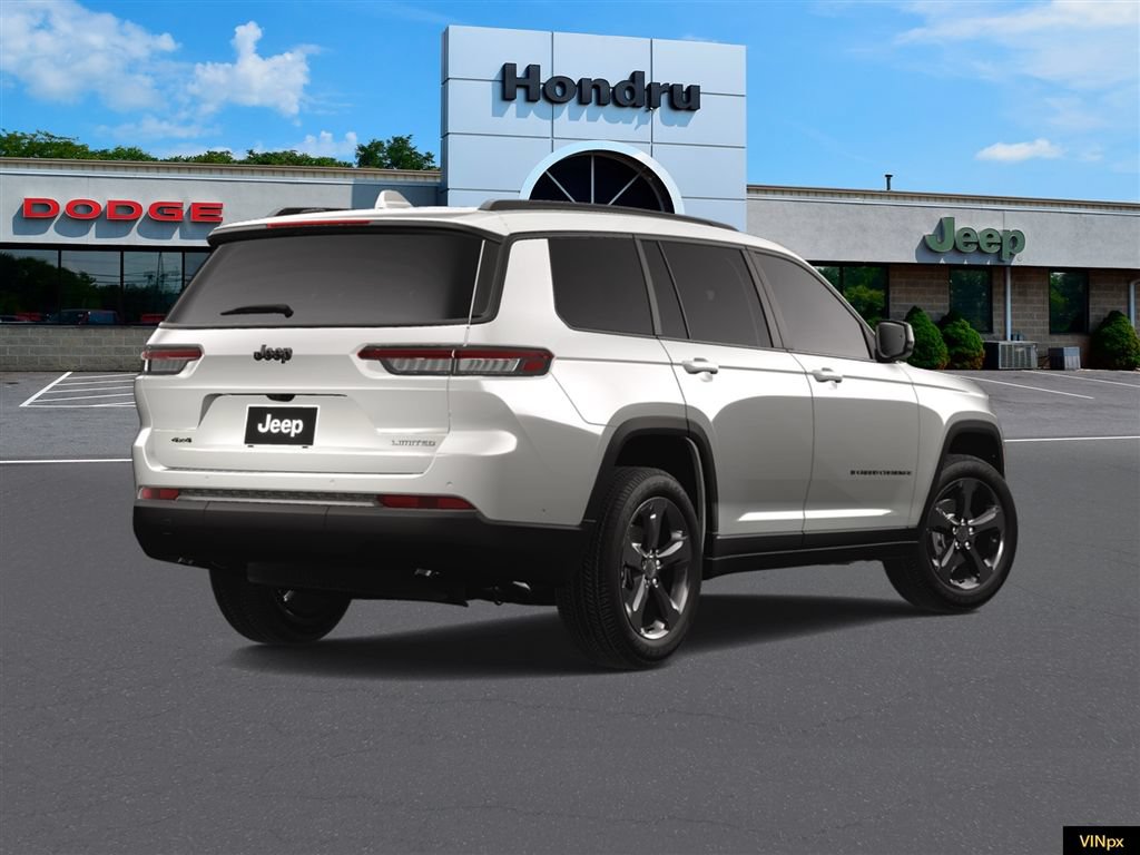 Used 2025 Jeep Grand Cherokee L Limited w/ Black Appearance Package AWD/4WD image 7