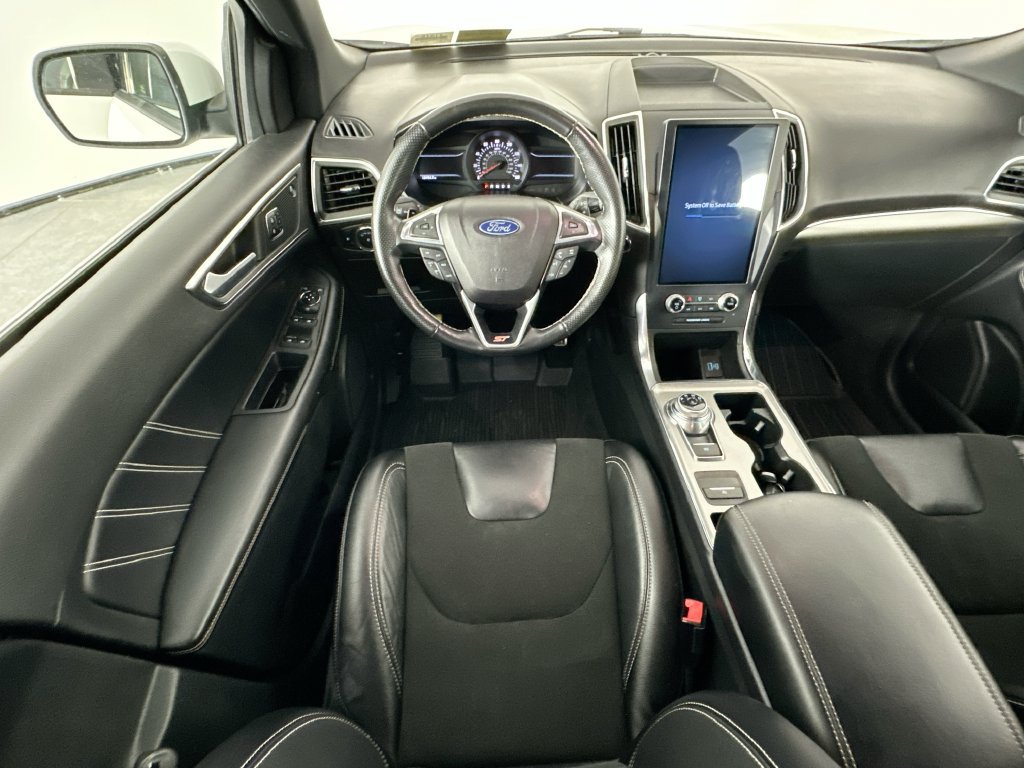 Used 2023 Ford Edge ST w/ Cargo Accessory Package AWD/4WD image 9