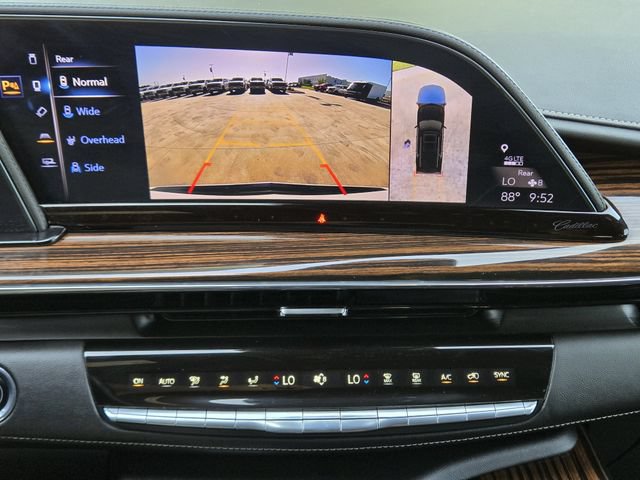 Used 2023 Cadillac Escalade Premium Luxury AWD/4WD image 18