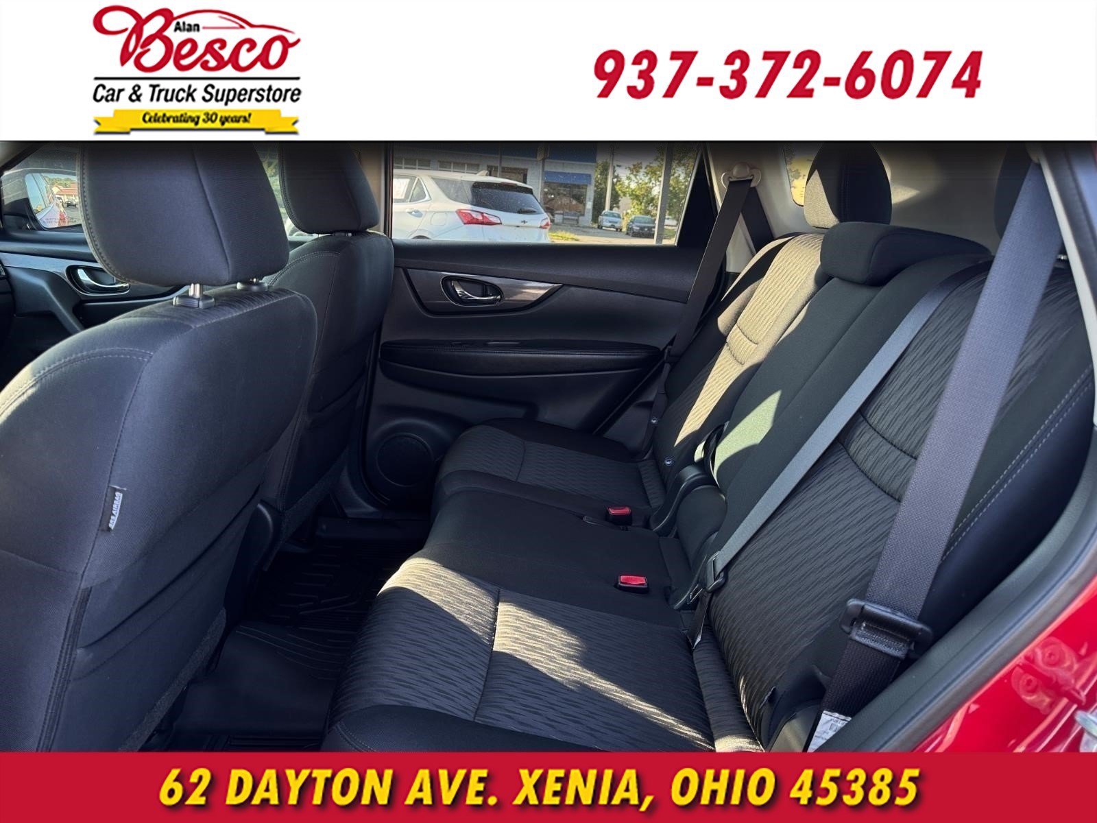 Used 2017 Nissan Rogue SV w/ Midnight Edition AWD/4WD image 9