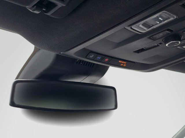 Used 2025 Chevrolet Suburban Premier AWD/4WD image 28