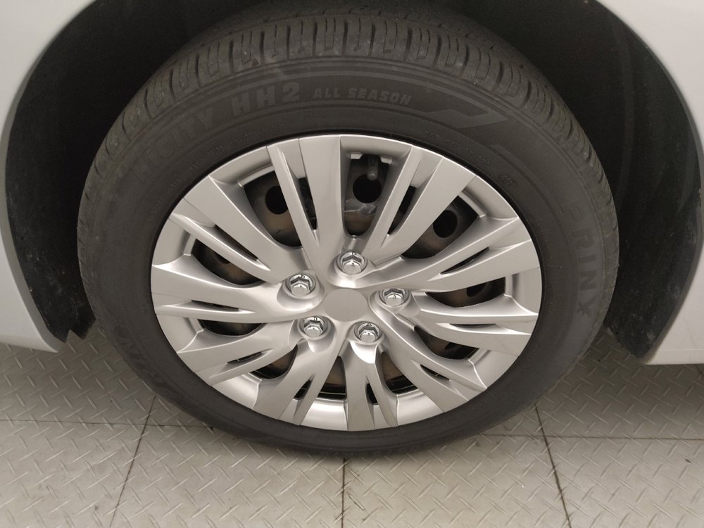 Used 2018 Nissan Sentra S FWD image 31