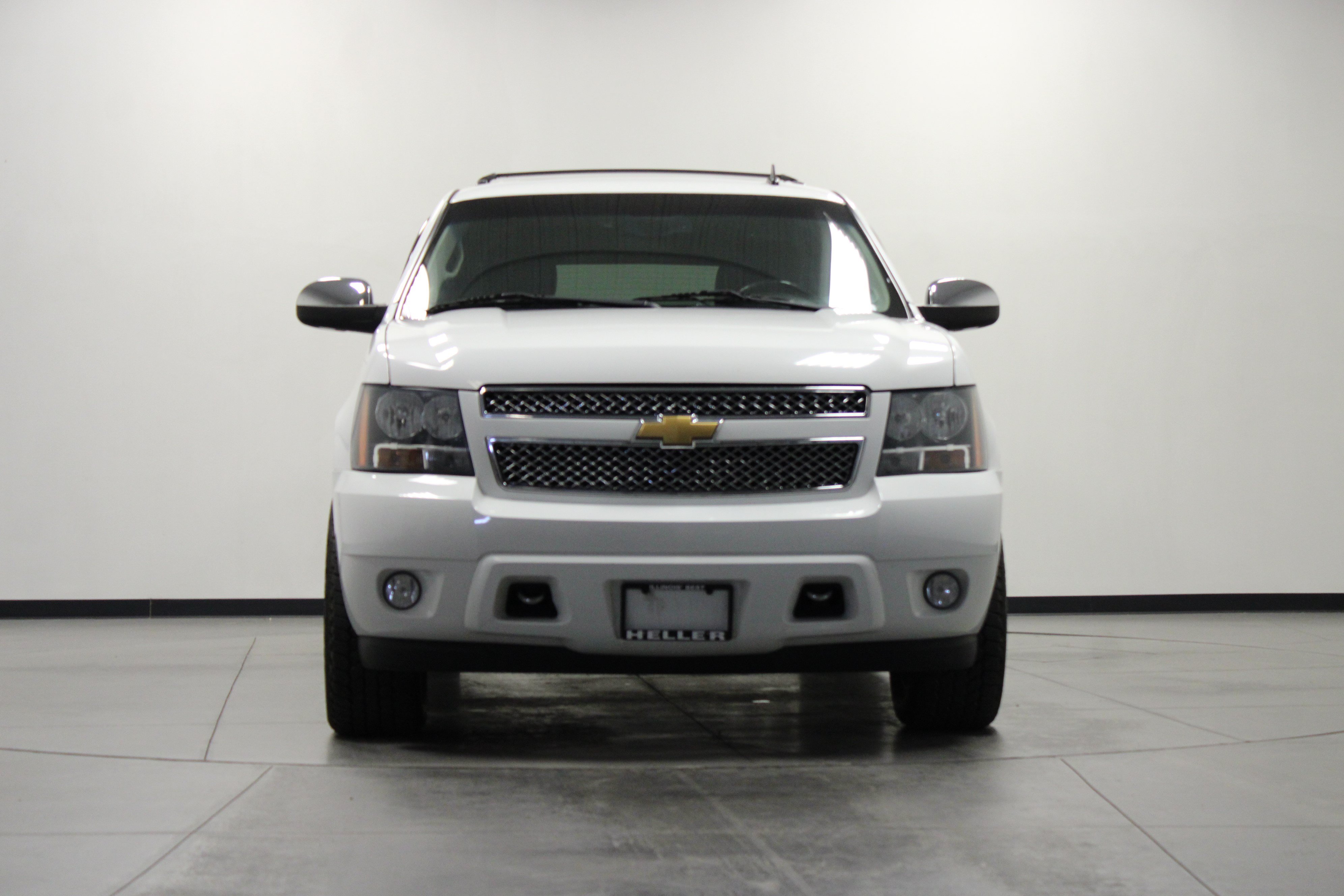 Used 2012 Chevrolet Tahoe LTZ AWD/4WD image 9