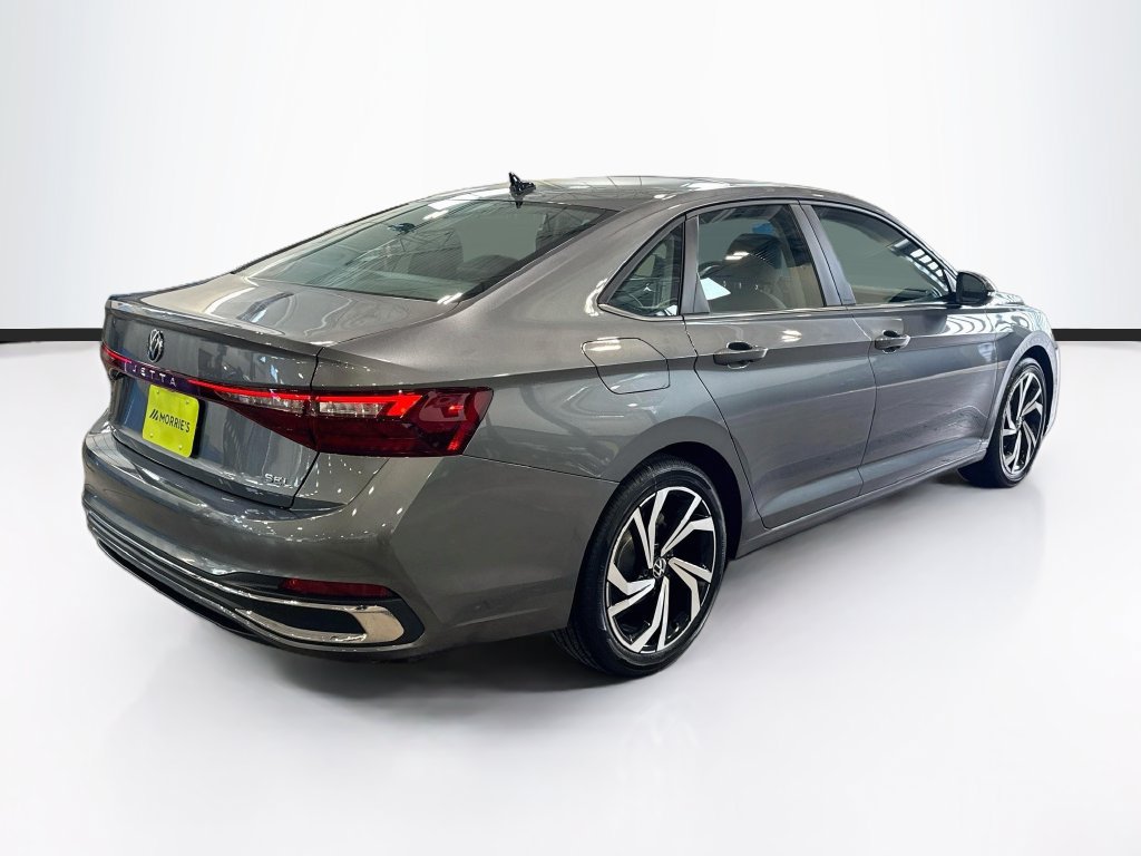 New 2027 Volkswagen Jetta SEL FWD image 5